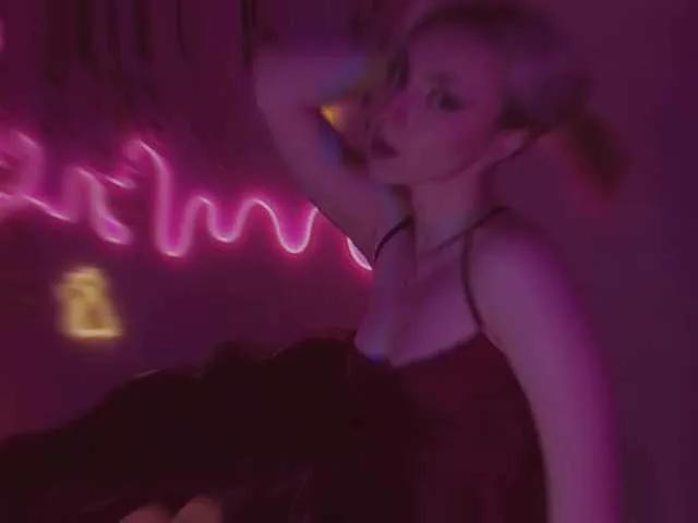 Offline LollyGirlMoon on BongaCams