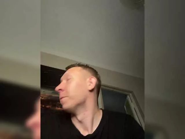 Freechat LoveAndSex24 on BongaCams