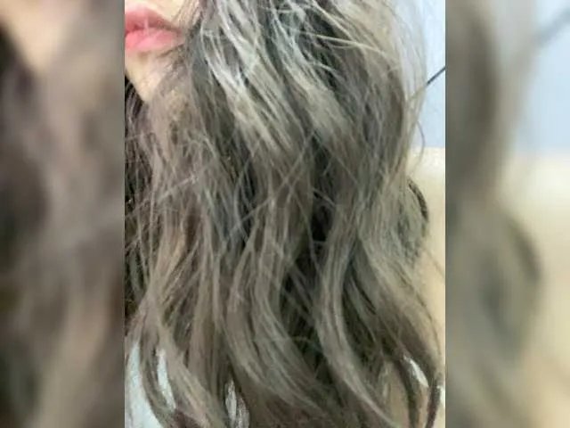 Offline Lovefeetnude-1 on BongaCams