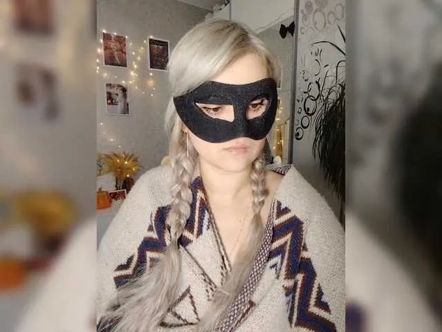 Offline LOVEMENOW23 on BongaCams