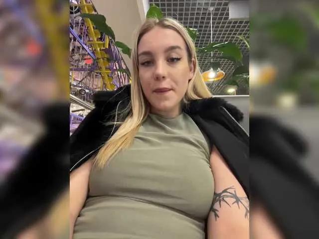 Offline maksisisia on BongaCams