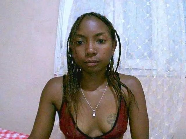 Offline maliah on BongaCams