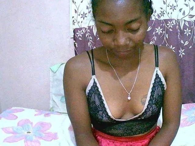Offline maliah on BongaCams