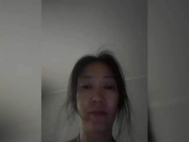 Offline Manamy on BongaCams