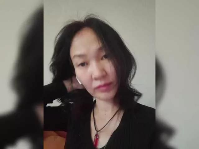 Offline Manamy on BongaCams