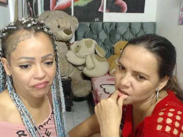 Offline Manazahot99 on BongaCams