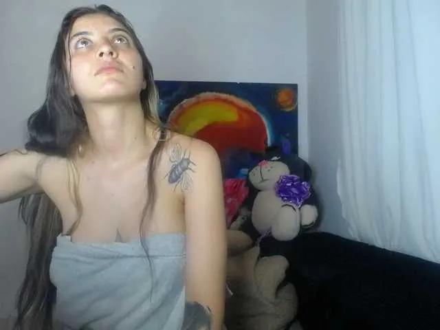 Offline mariecam420 on BongaCams