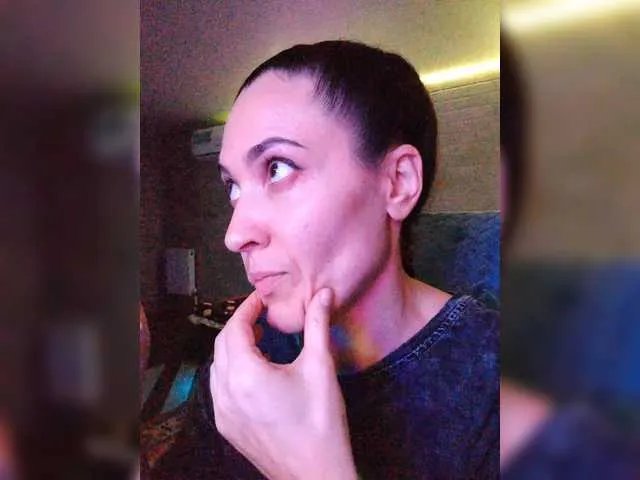 Offline Marina4Love on BongaCams