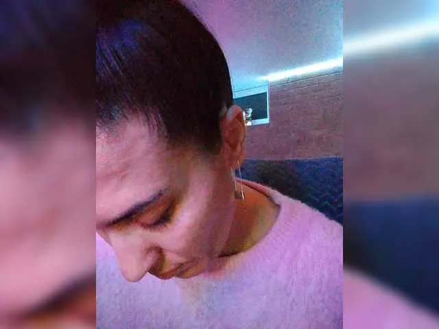 Offline Marina4Love on BongaCams