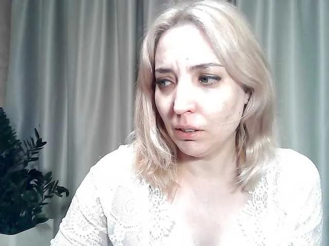 Offline mariska-kiska on BongaCams