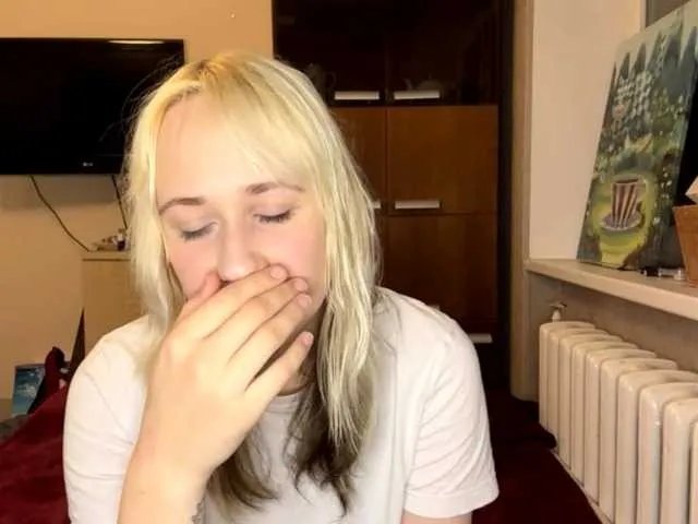 Offline MaryjaneMacdougal on BongaCams