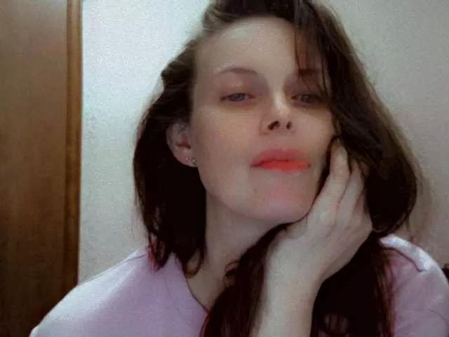 Offline MaybeForYou- on BongaCams