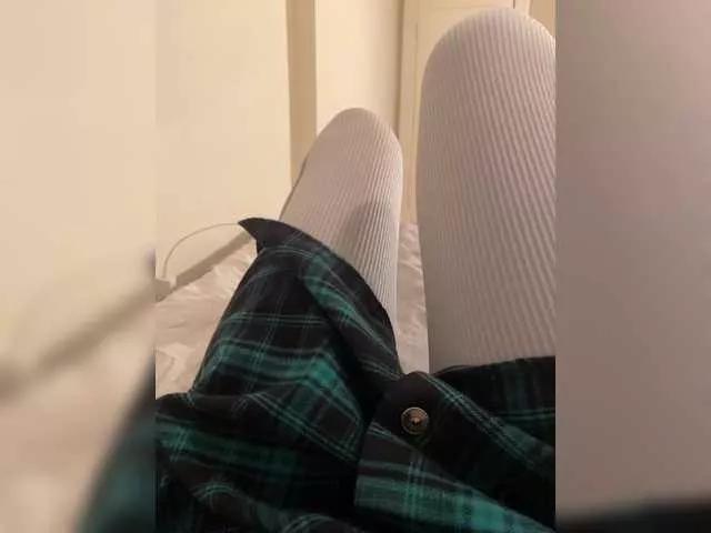 Offline MaybeForYou- on BongaCams