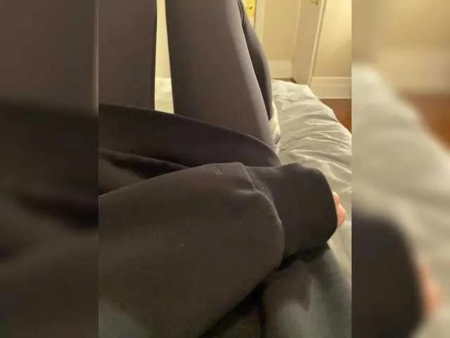 Offline MaybeForYou- on BongaCams