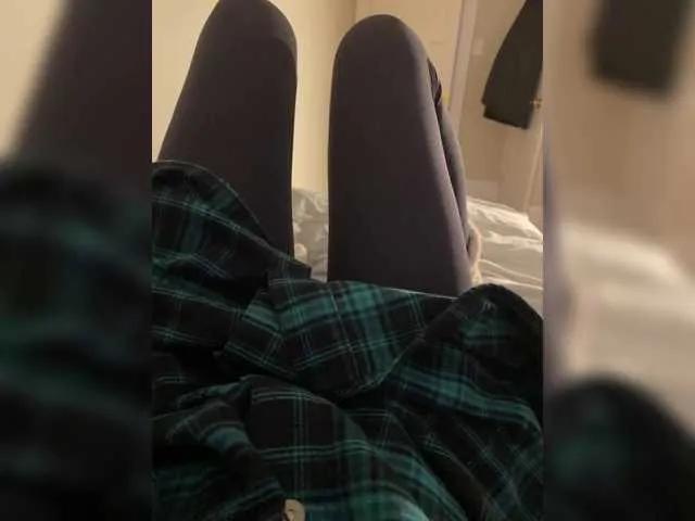 Offline MaybeForYou- on BongaCams