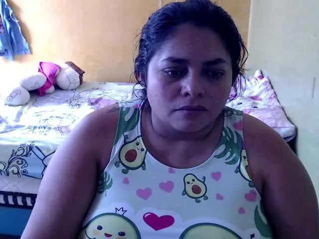 Offline mia-naughty on BongaCams