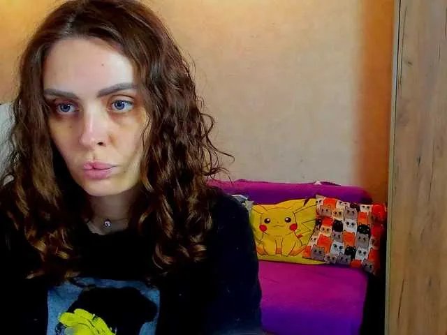 Freechat miagrantes on BongaCams