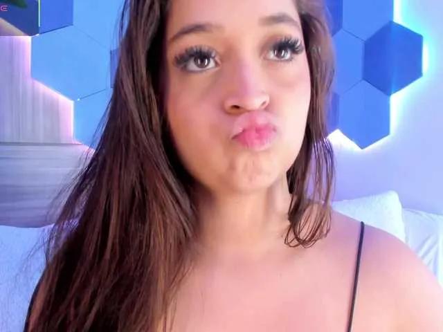 Freechat MiaKay on BongaCams