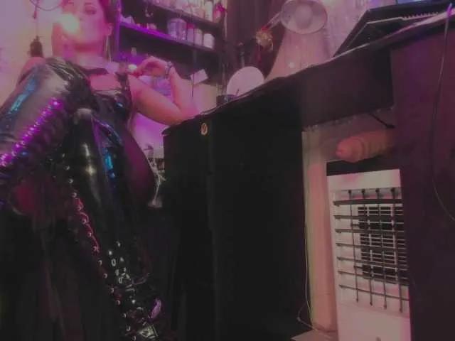 Offline miss-asmodeus on BongaCams