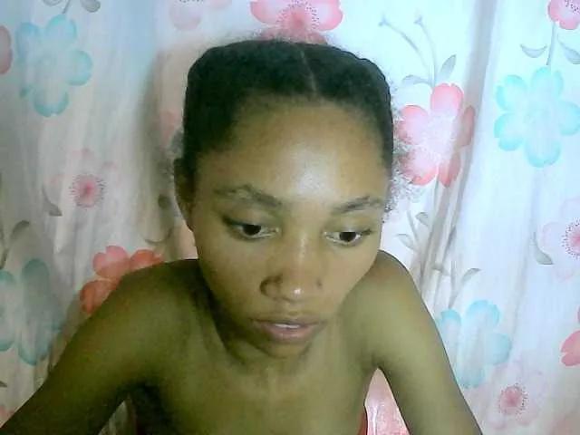 Freechat Monicaxa on BongaCams