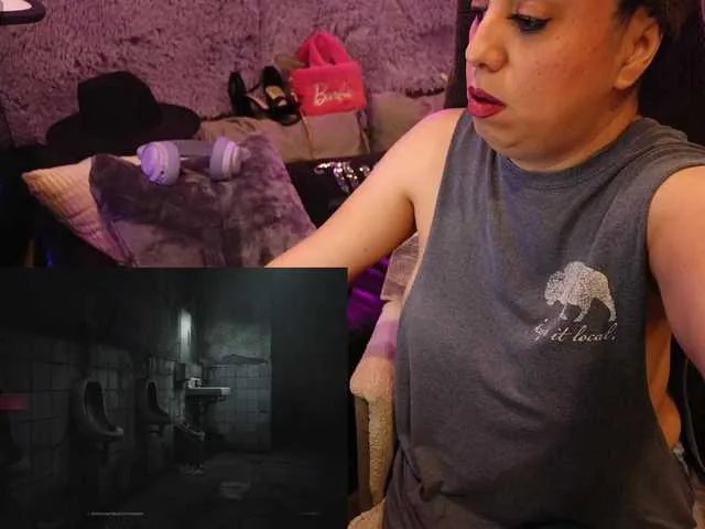 Offline MrsTexMix on BongaCams