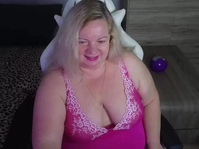 Offline Natalli888 on BongaCams