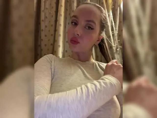 Offline Natalymoodhot on BongaCams