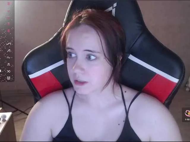 Offline Natsuki1 on BongaCams