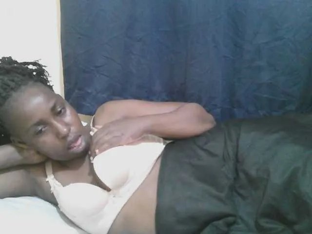 Offline naughty-slender on BongaCams