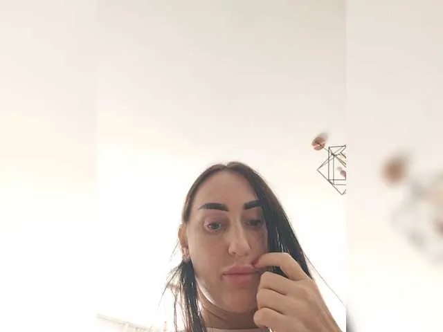 Offline NAYLA999 on BongaCams