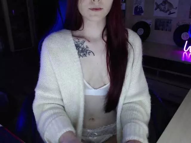 Offline Nellene on BongaCams