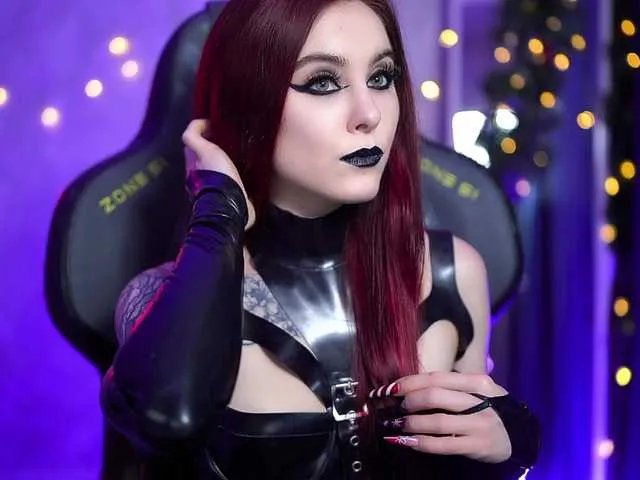 Offline Nellene on BongaCams