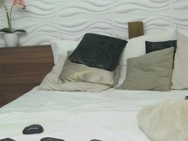 BongaCams NyraBoone is Freechat NyraBoone — Freechat on BongaCams