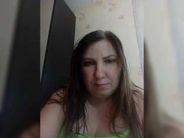 Offline Ogonek37 on BongaCams