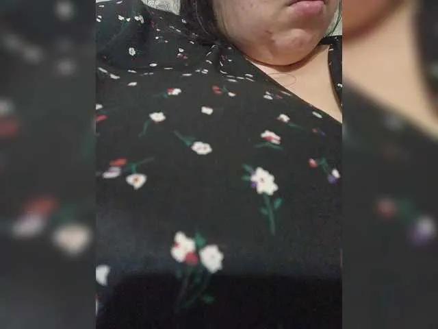 Freechat okgugl552 on BongaCams