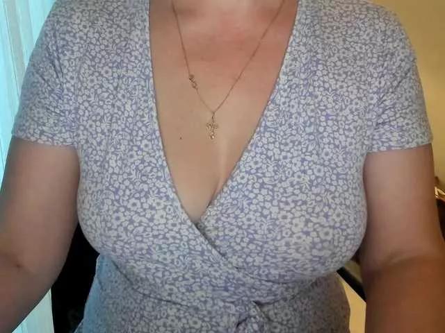 Offline Olga1W on BongaCams