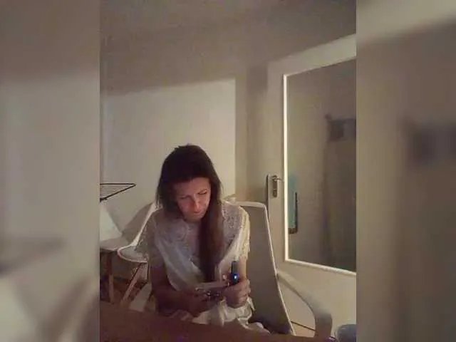 Offline P-A-N-I-K-A on BongaCams