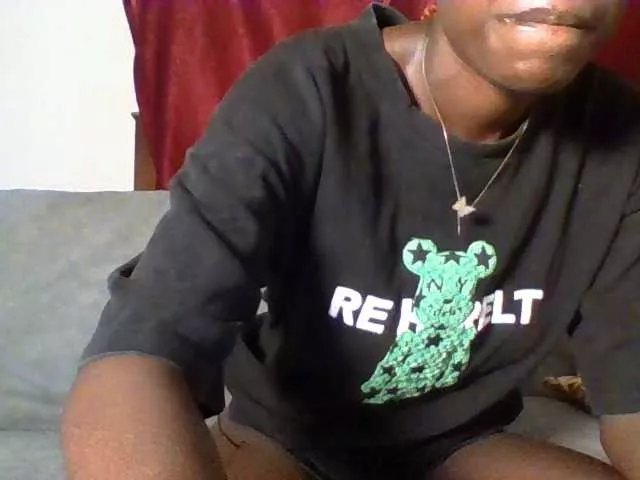 Freechat Pinkypetite on BongaCams