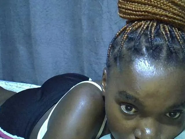 Freechat princess-scovia on BongaCams