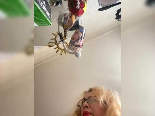 Freechat Ritia on BongaCams