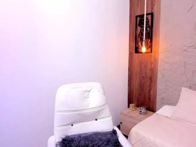 Freechat Sahaara on BongaCams