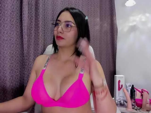 Offline Sara-Parkeer on BongaCams