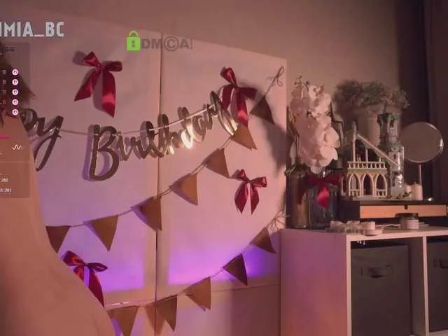 Offline SashiMIa on BongaCams
