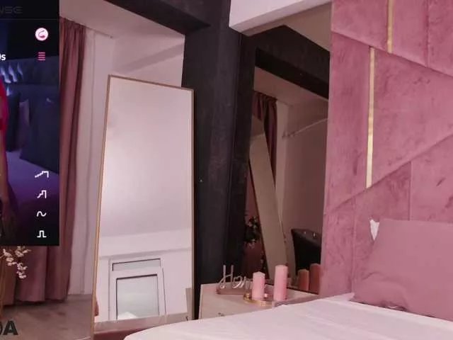 Offline SelenaDaze on BongaCams