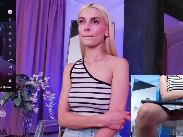 Offline SelenaDaze on BongaCams