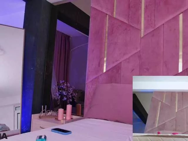 Offline SelenaDaze on BongaCams