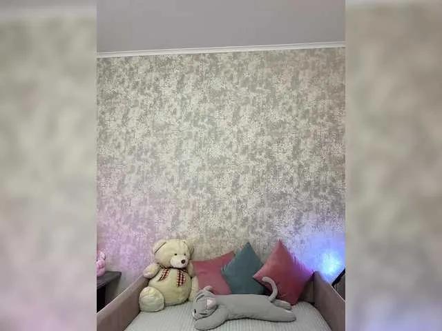 Offline SeXXyMagic on BongaCams