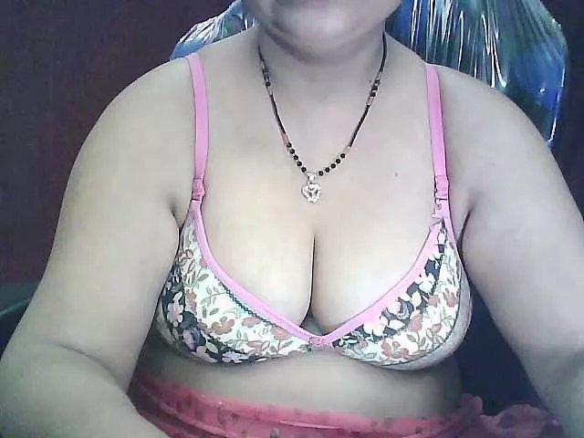 Offline sexycharu on BongaCams