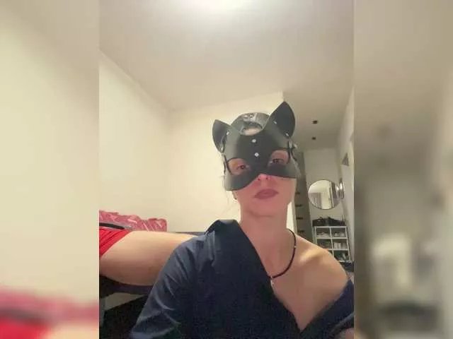Offline SexyMilf23 on BongaCams