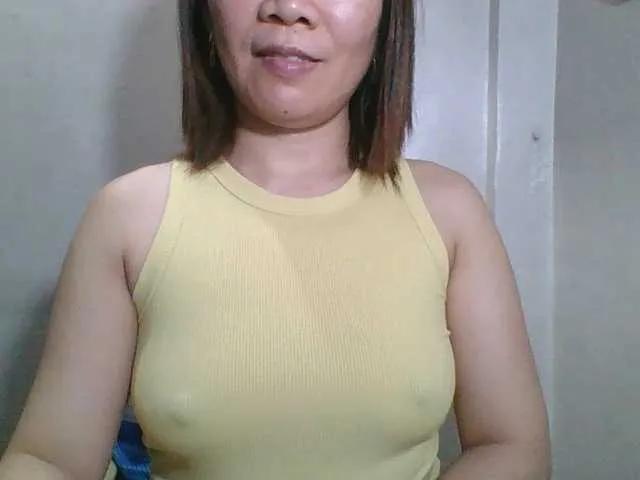 Sexynipps on BongaCams